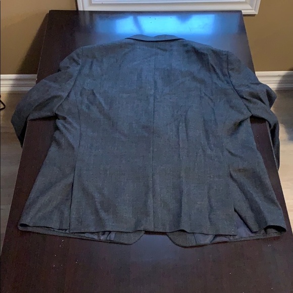 Men’s Michael Kors Suit Jacket - Picture 5 of 6